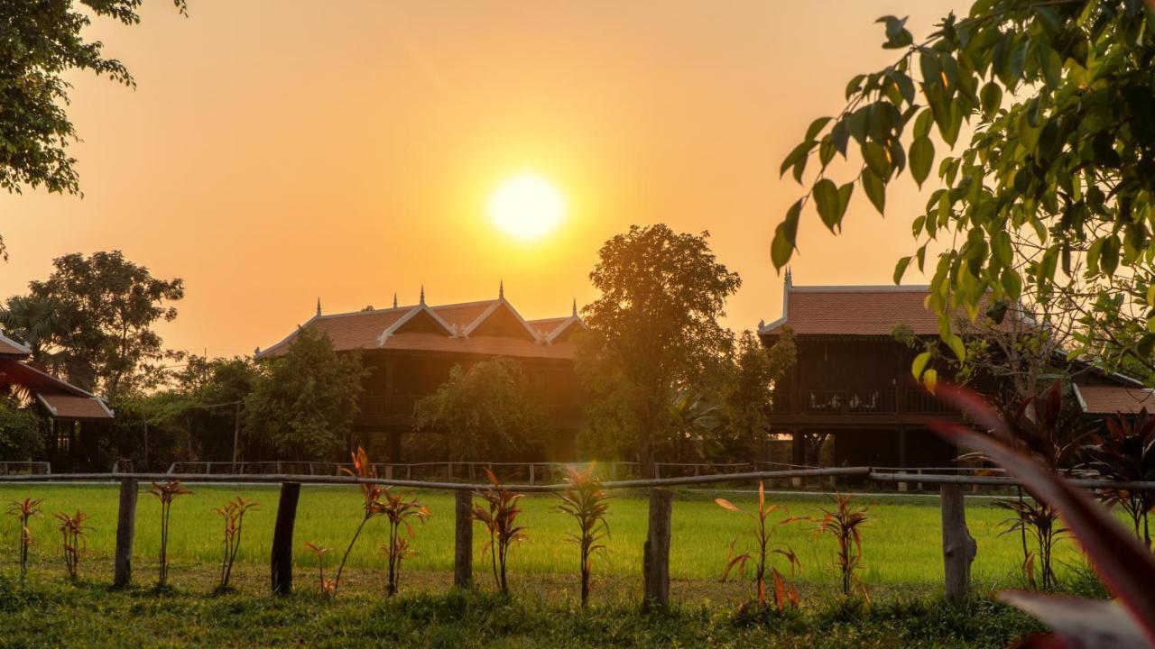 Mane Hariharalaya Siem Reap Exterior foto